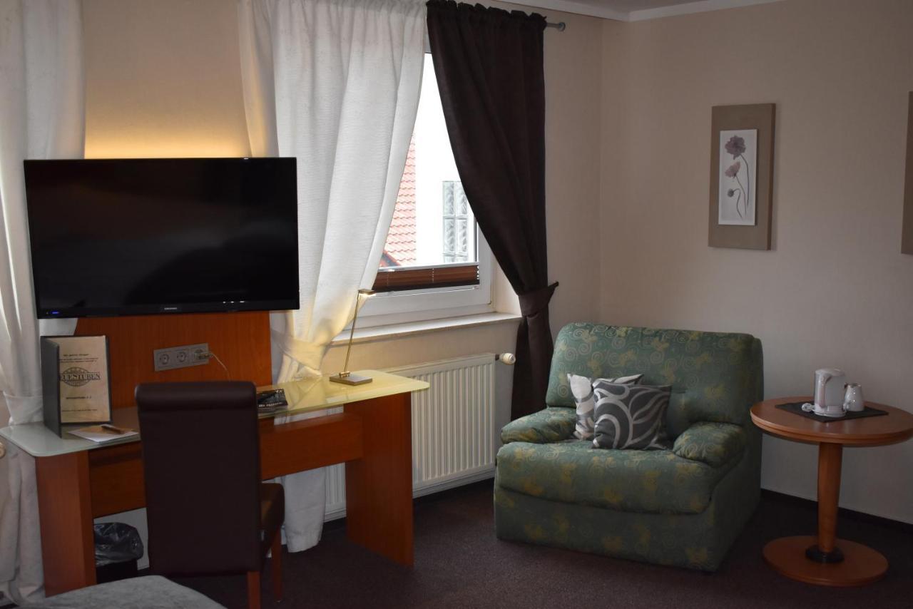 Hotel Neue Stuben Wolfsburg Exteriör bild